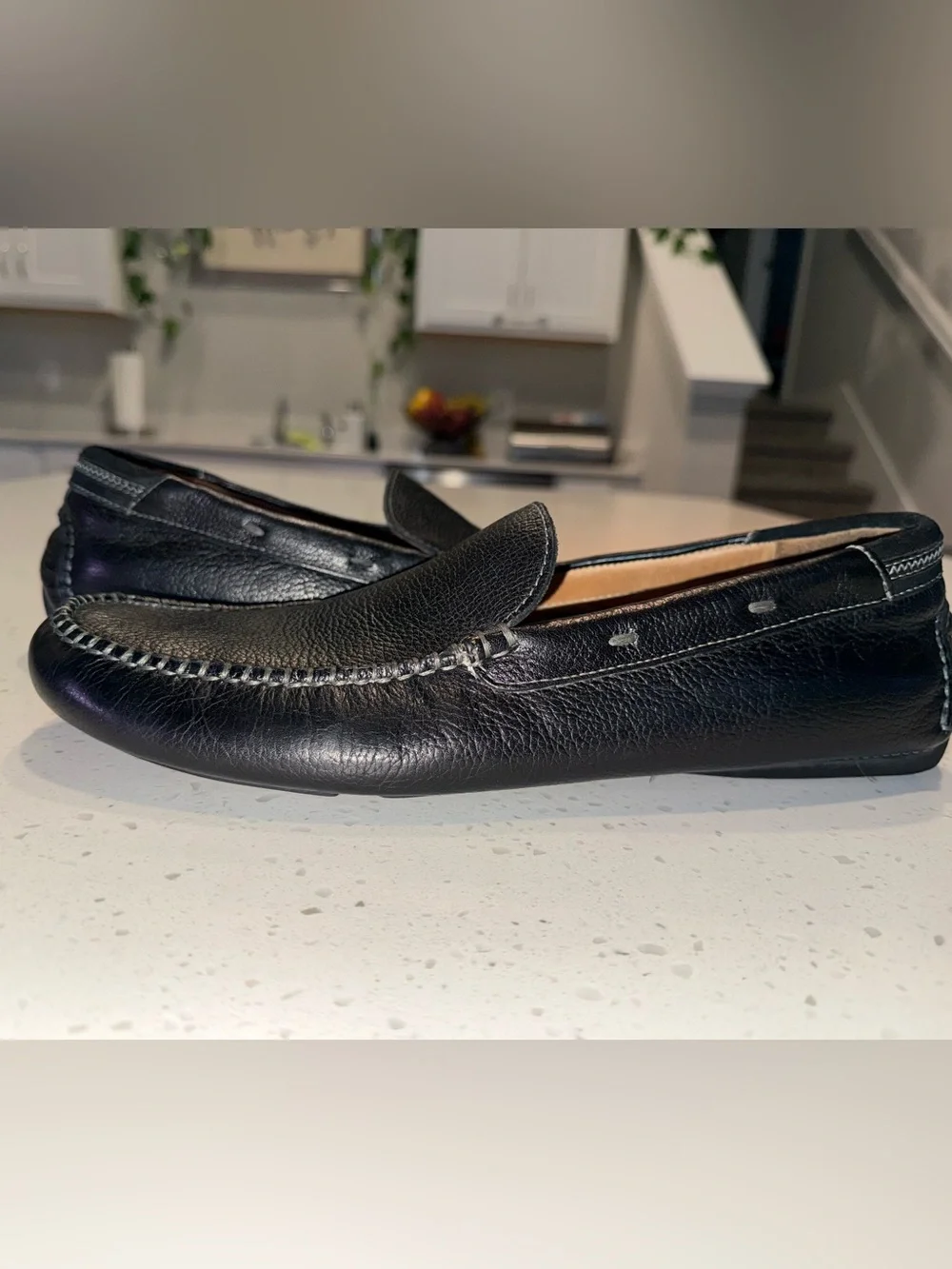 Johnston & Murphy Black Leather Slip-On Loafers